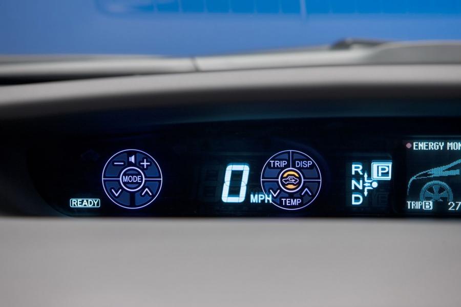  Toyota Prius 2009 года  (фото 40 из 167)